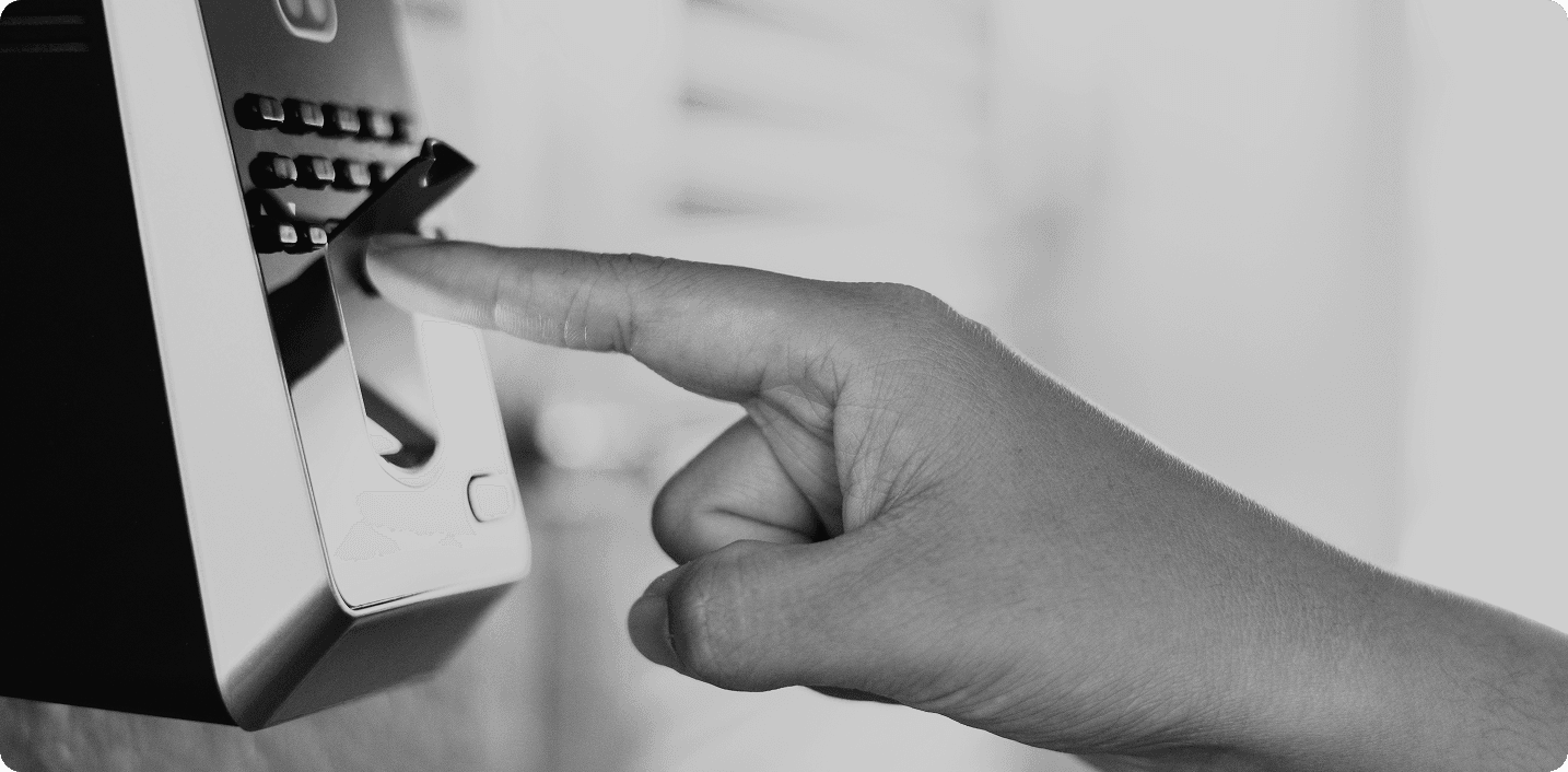 أنظمــة التحكــم في الدخــول